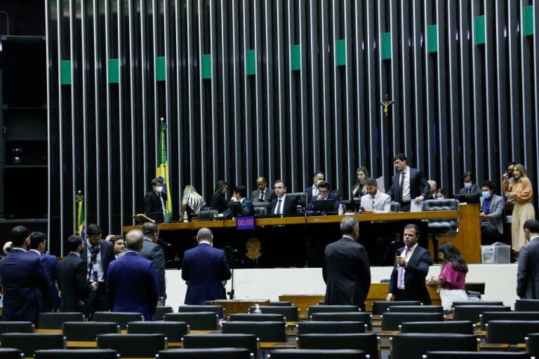 Congresso Nacional inicia sessão e votará LDO antes dos vetos
