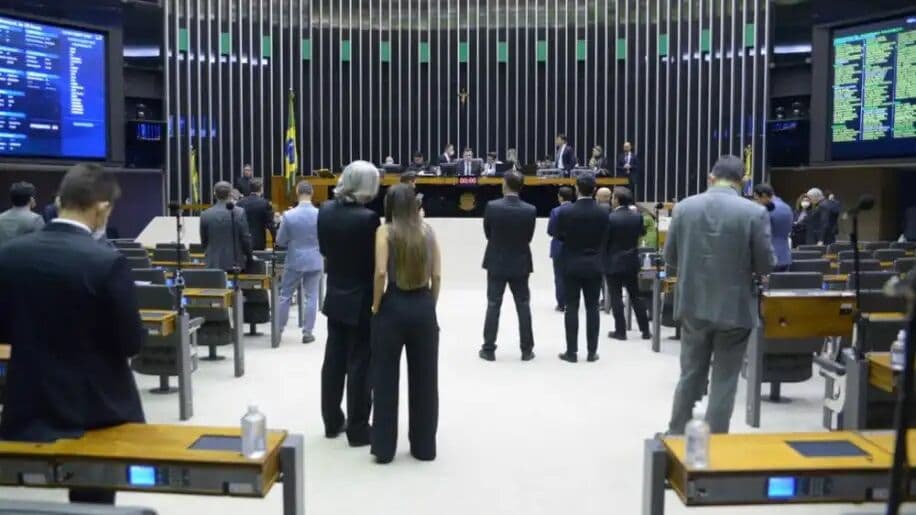 Congresso aprova texto-base da lei que estabelece diretrizes para Orçamento de 2023