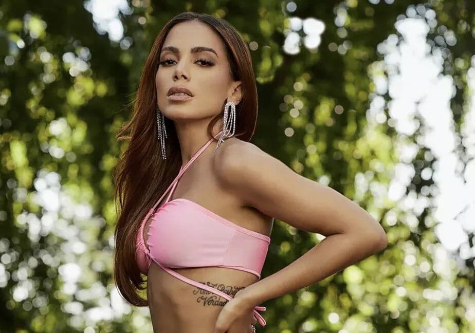 Anitta revela sofrer de endometriose e precisar de cirurgia; entenda quais os sintomas da doença