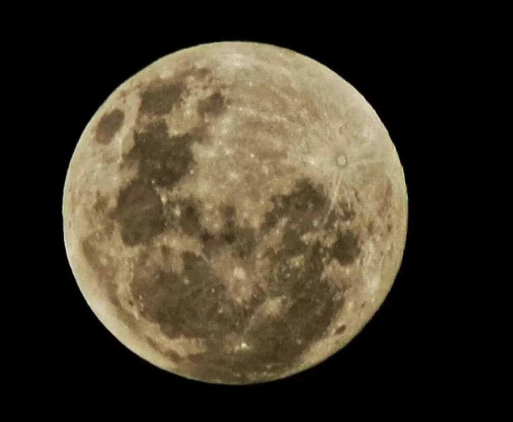 'Superlua de esturjão' acontece nesta quinta-feira e será a última do ano