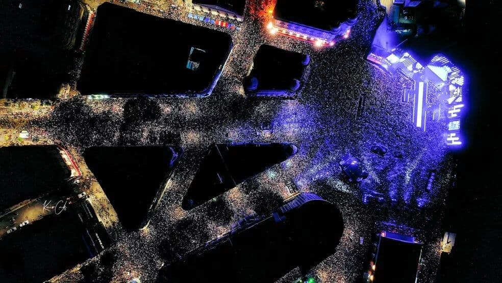 João Gomes agradece ao público e lembra vítimas das chuvas após show no Recife: 'espero honrar para sempre esse dia'