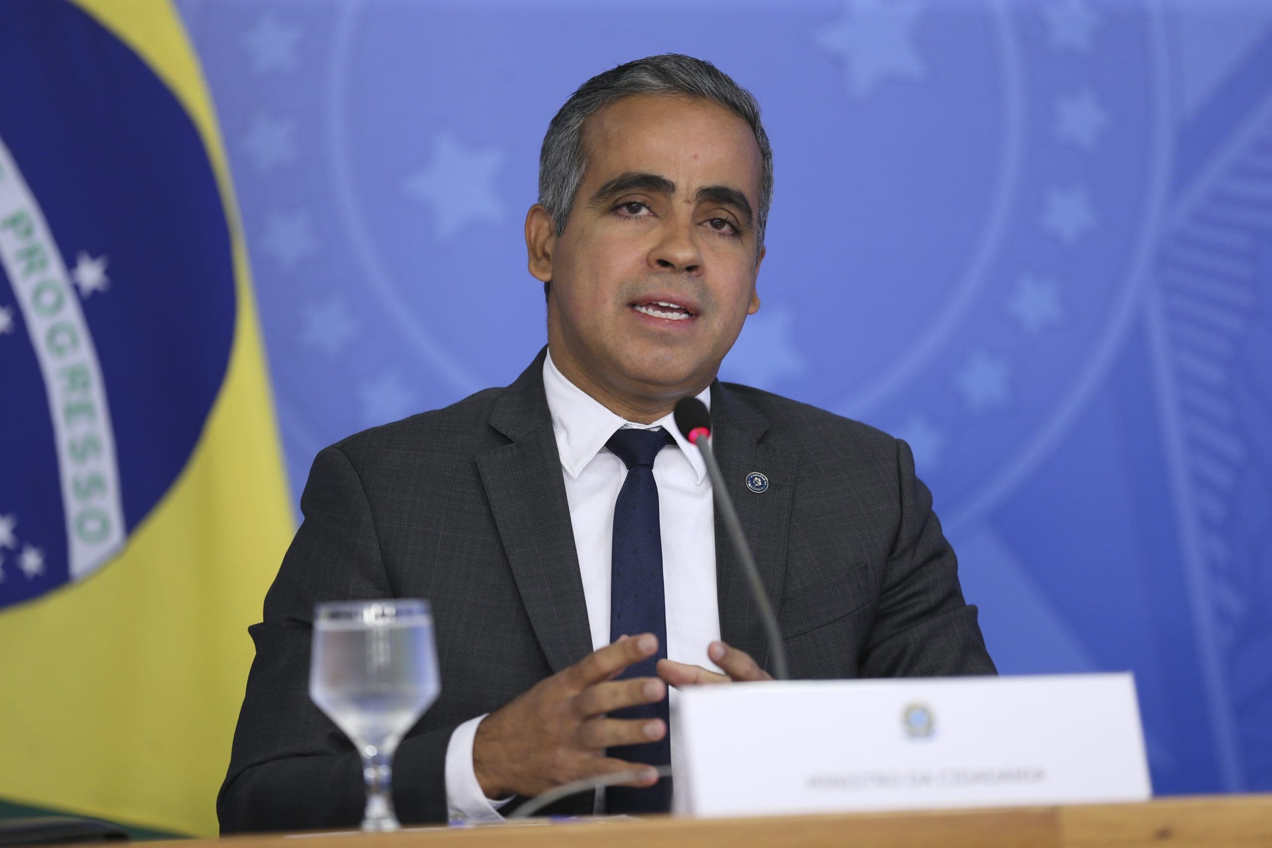 Ministro da Cidadania, Ronaldo Bento, vem a João Pessoa e participa de reunião na Polícia Federal