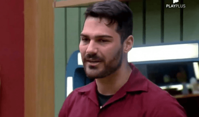 Comportamento de Shay vendo meninas no banho incomoda peoas em 'A Fazenda 14'