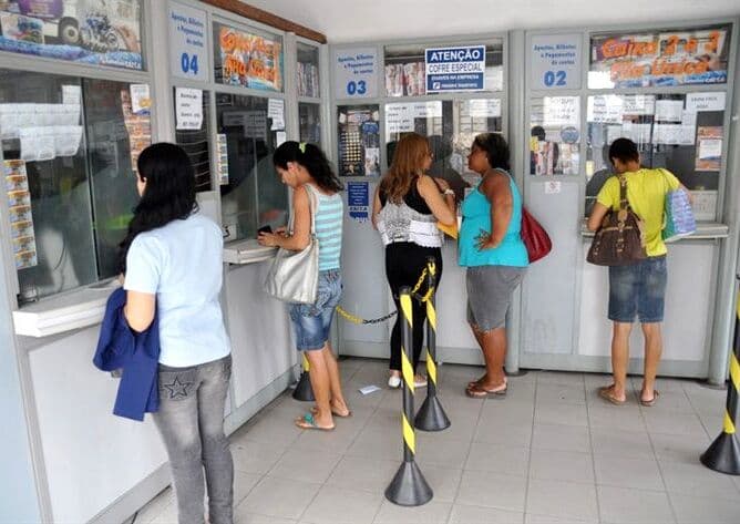 Prazo de pagamento do IPVA da placa com final 1 com desconto de 10% termina na próxima segunda-feira