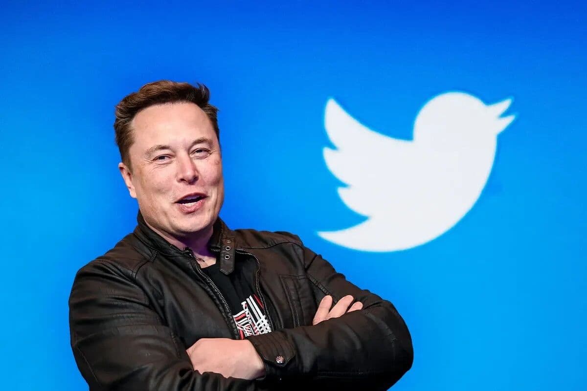 Elon Musk anuncia que agora é o único diretor do Twitter