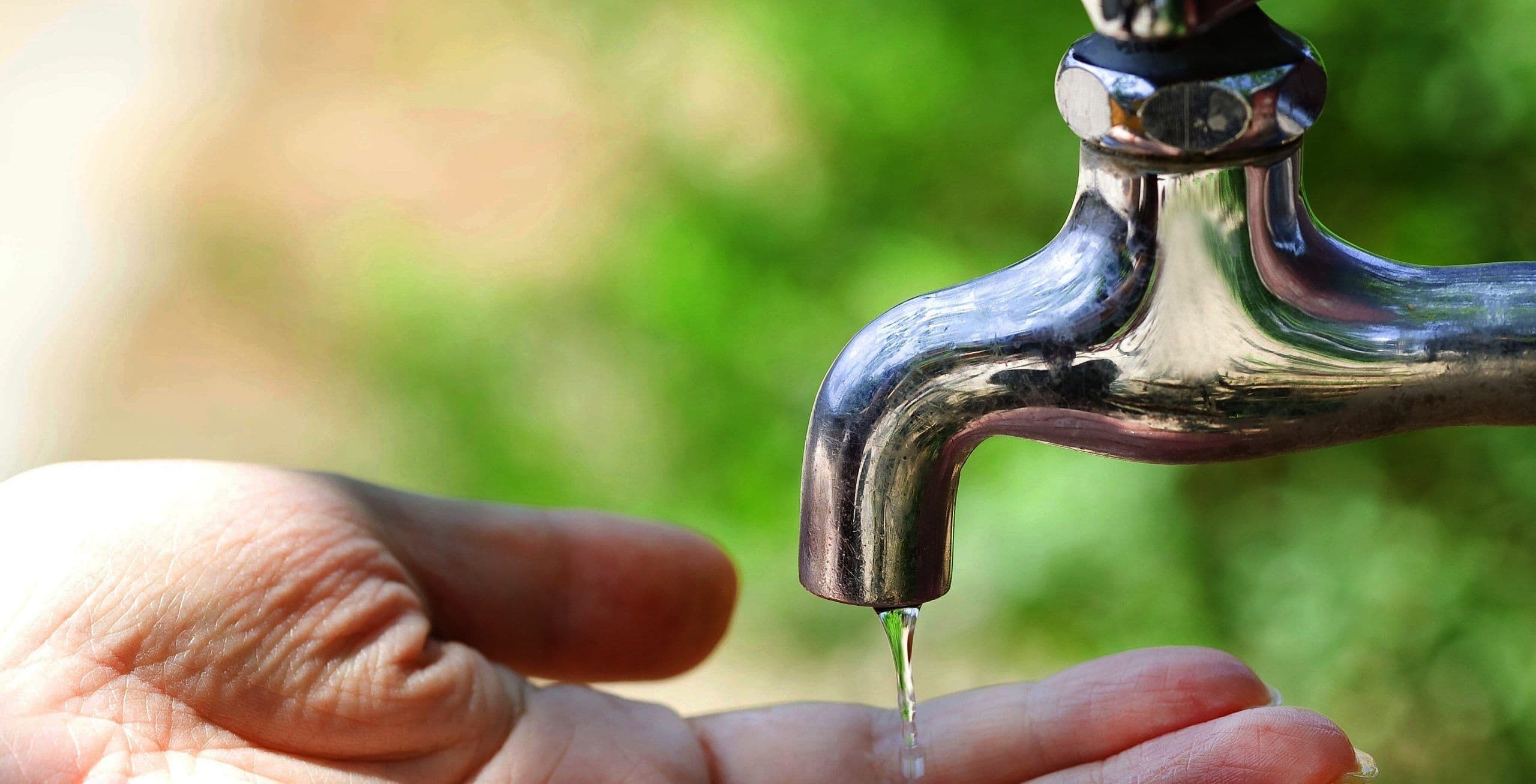 Cagepa fiscaliza 2,3 mil imóveis para coibir furto de água nas praias de João Pessoa e Cabedelo