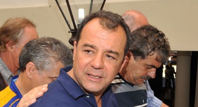 Sérgio Cabral deve deixar presídio na tarde desta segunda-feira