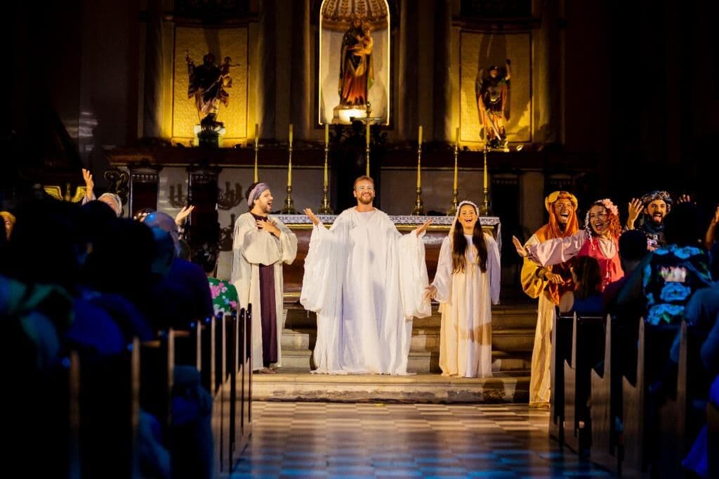 Espetáculo ‘Canto ao Menino Deus’ emociona público na Catedral Basílica de Nossa Senhora das Neves