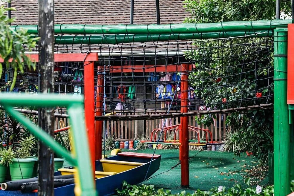 Santa Catarina anuncia colocar um policial armado em cada escola estadual em até 60 dias