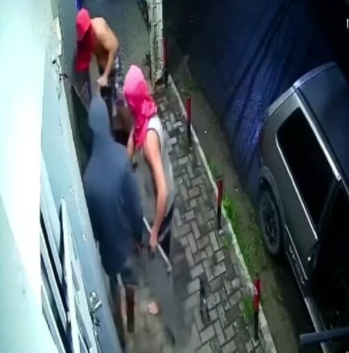 Criminosos arrombam loja de perfumes em Santa Rita