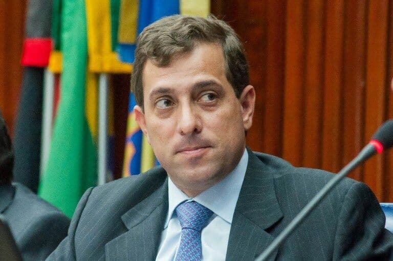 Gervásio Maia prevê dois federais, sete estaduais e um senador pelo PSB: "temos quadro e força para isso"