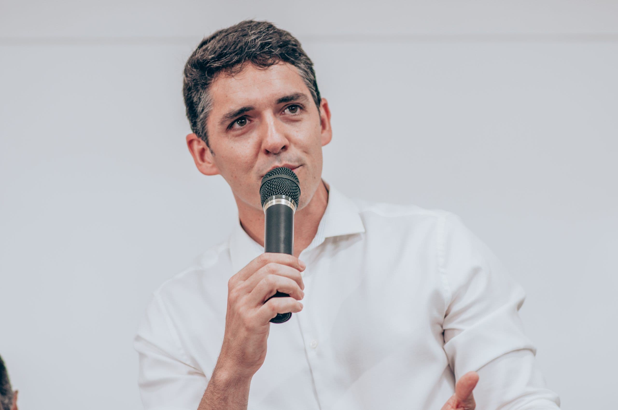 Tovar Correia Lima não descarta concorrer à vice-prefeitura de Campina Grande: "qual o impedimento?"