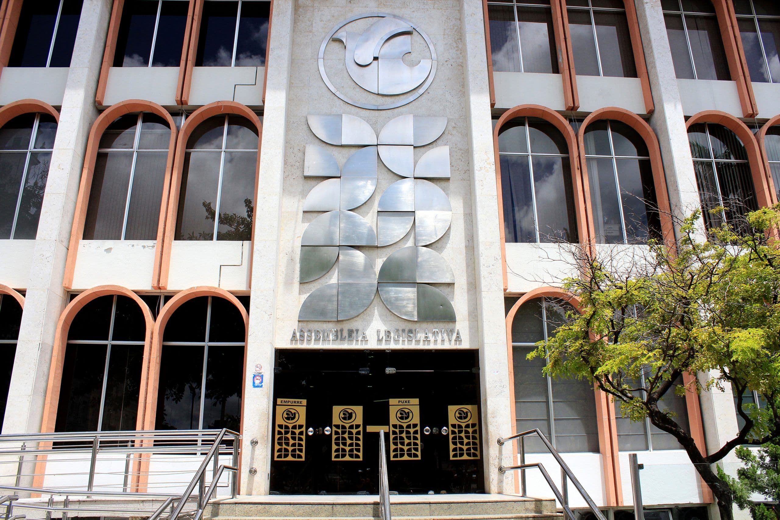 Concurso para Assembleia Legislativa da Paraíba deve abrir 50 vagas e edital pode ser publicado nos próximos meses