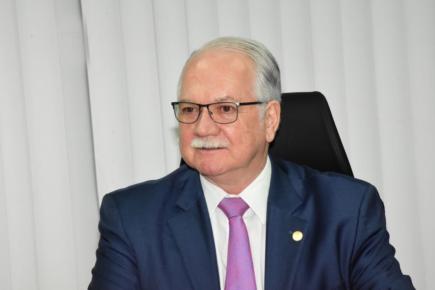 Filho de Teori manda Fachin se cuidar