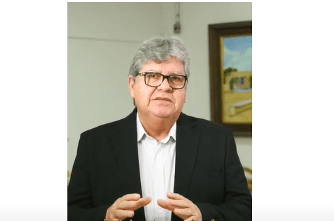 ​Governador João Azevêdo alerta pais e mães para imunizarem bebês e crianças: "postos de saúde nos 223 municípios"