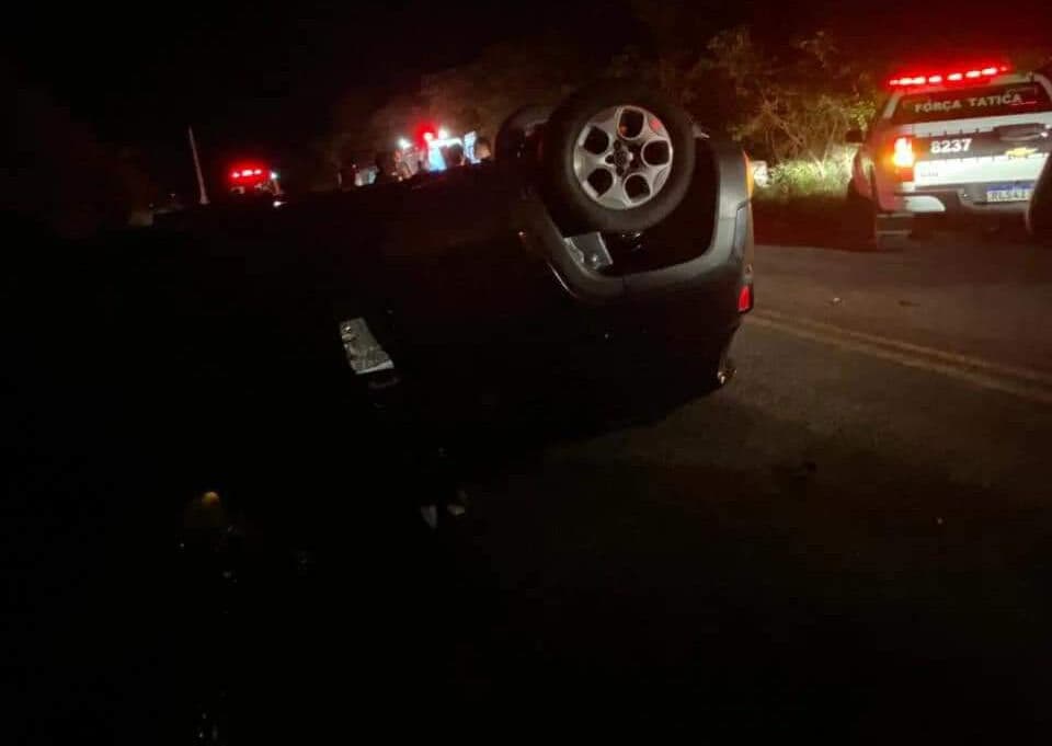 Pai e filho morrem em acidente na PB 071, que liga Mamanguape a Jacaraú