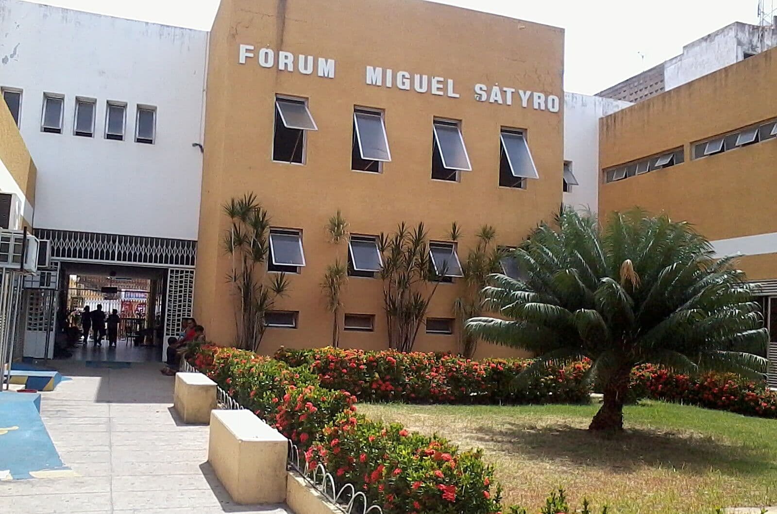 Justiça atende MPPB e prefeitura de Patos tem 120 dias para iniciar construção de Centro de Zoonoses