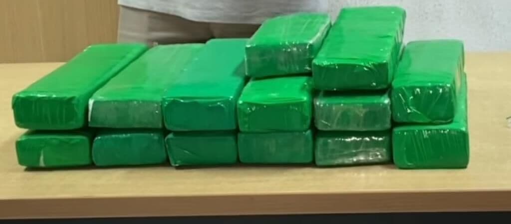 Polícia apreende quase 14 Kg de maconha no bairro Rangel, em João Pessoa