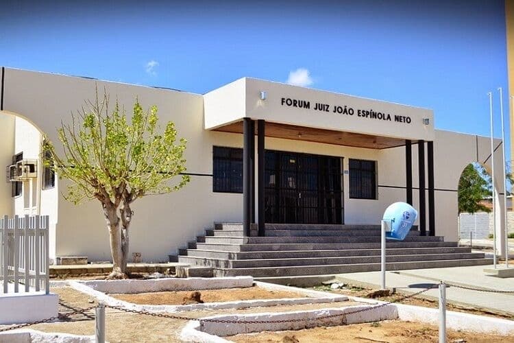 Ex-prefeito de Diamante é condenado a seis anos e oito meses de prisão por realizar despesas não autorizadas