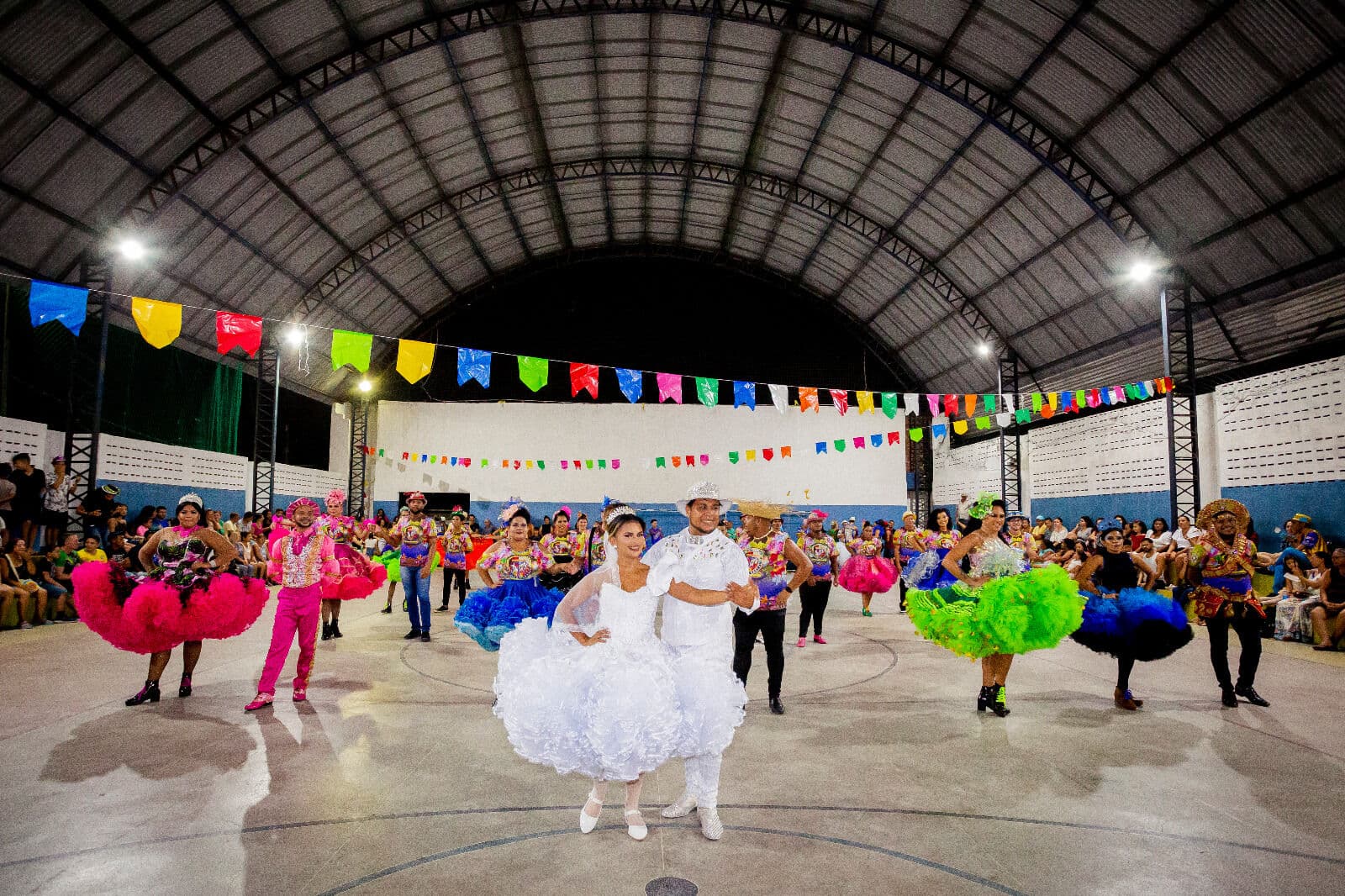 Quadrilhas juninas se apresentam nos bairros Valentina e Mangabeira no fim de semana em João Pessoa