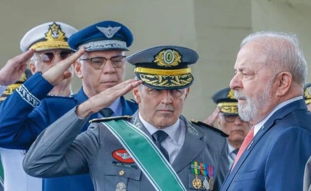 Lula faz mudanças em cargos de liderança das Forças Armadas; veja a lista