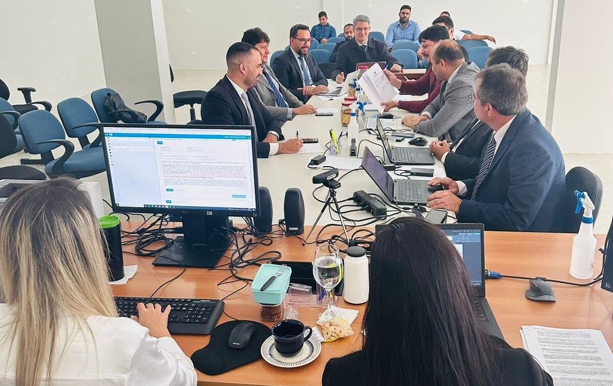 Mantida prisão domiciliar de empresário preso em operação contra fraudes em licitações