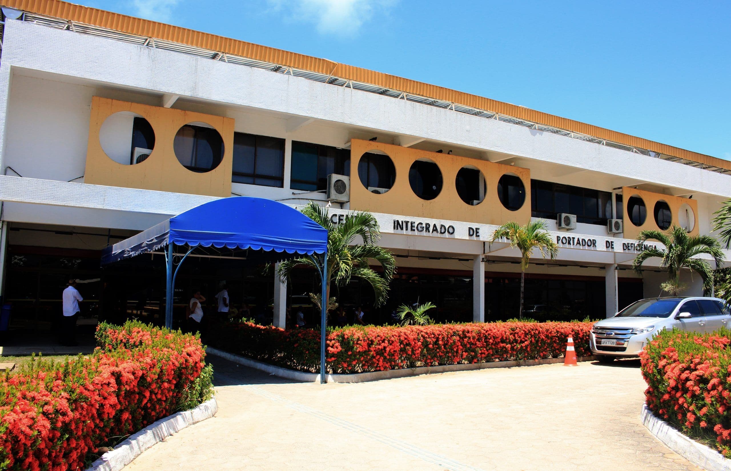 Balcão da empregabilidade oferece mais de 250 vagas de emprego para pessoas com deficiência, em João Pessoa