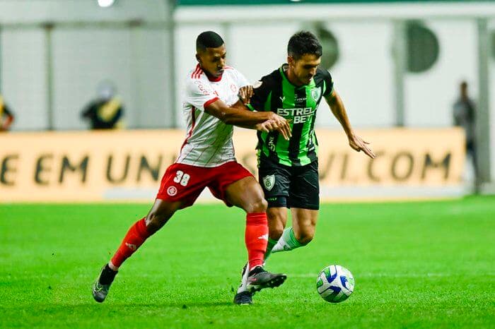 Inter vira sobre o América-MG e entra no G-6 do Brasileirão