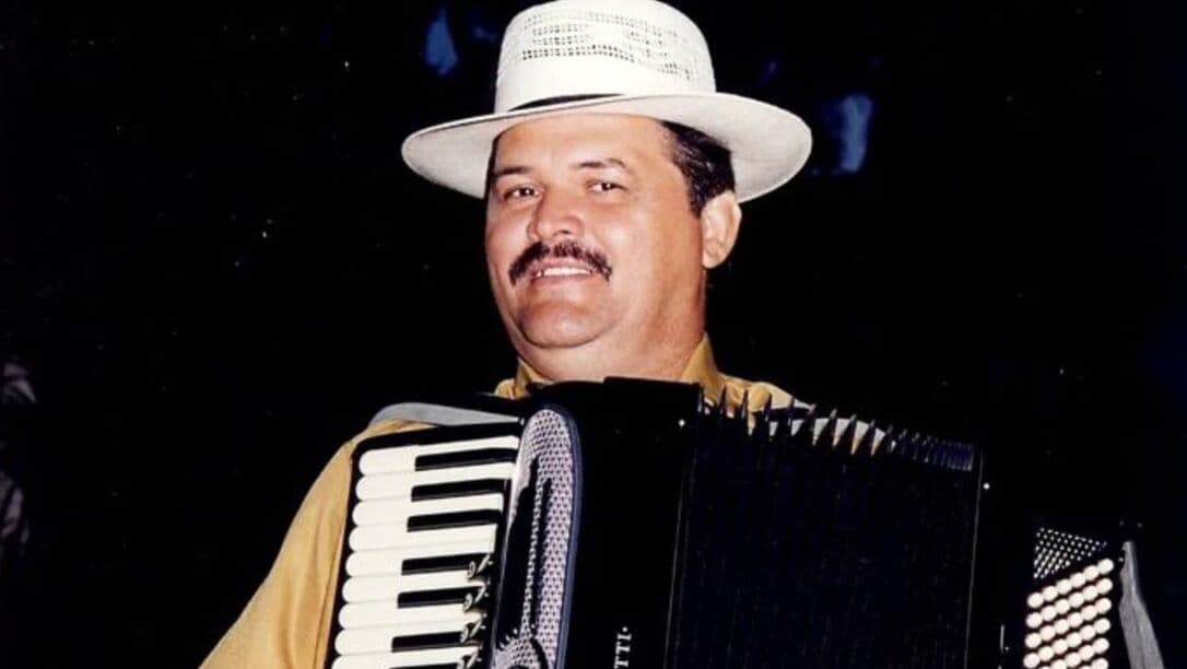 Morre fundador da banda Brasas do Forró, Didi, aos 66 anos