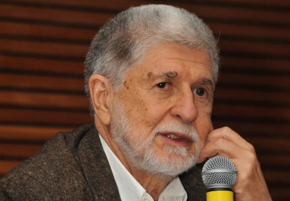 Celso Amorim tem nova conversa com Vaticano sobre esforços para paz na Ucrânia