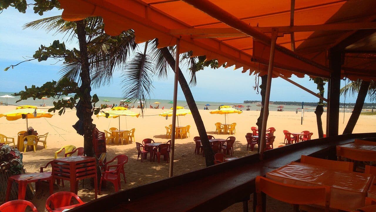 Cícero Lucena defende mudanças no funcionamento de quiosques e modernização na Orla de João Pessoa