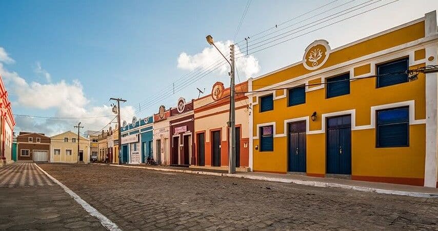 Prefeito de Araruna tem 20 dias para explicar ao TCE aumento de 88% nos gastos em festas com cidade em "situação de emergência"