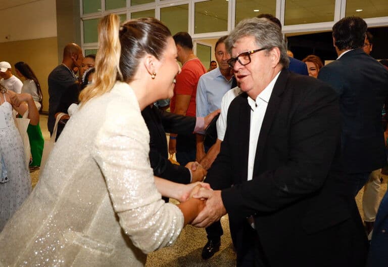 João Azevêdo anuncia instalação de parque aquático e mais um resort no Polo Turístico Cabo Branco