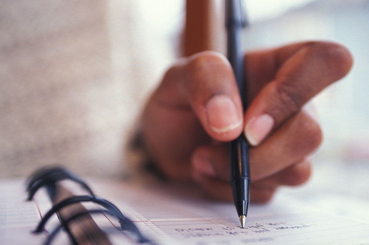 Governo avalia subir de 20% para 30% reserva de vagas para negros em concursos públicos