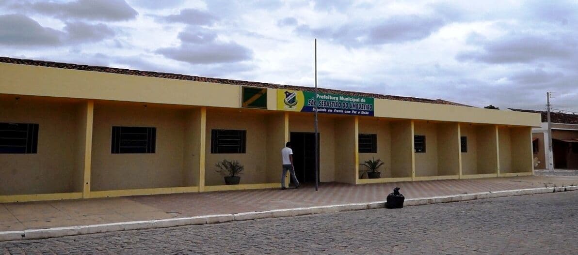 São Sebastião do Umbuzeiro lança licitações de R$ 2,4 milhões para compra de combustível e locação de veículos