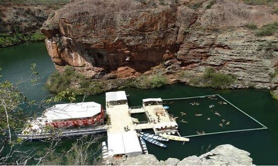 Turista da Paraíba morre durante passeio aos Cânions de Xingó, entre Sergipe e Alagoas