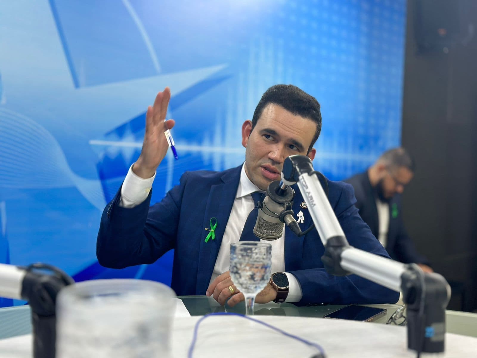 Jhony Bezerra dignostica situação de Campina Grande: "está doente e precisa de um doutor"