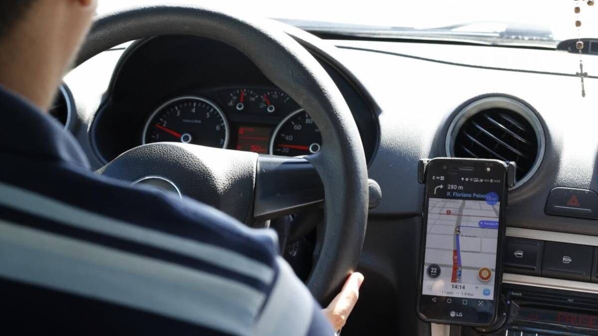 Governo Lula estuda criação de imposto de 27,5% para empresas de transporte por aplicativo