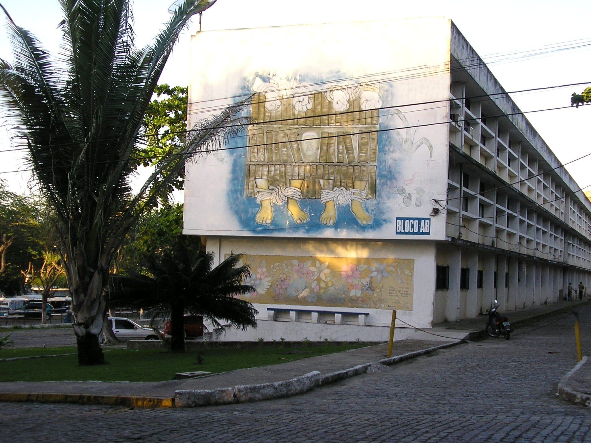 UFCG abre vagas para professores substitutos