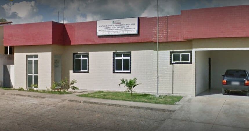 Casal é preso acusado de tortura e maus-tratos contra três filhos, em Santa Rita