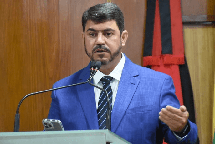 Após decisão do STF para seguir na presidência da CMJP, Dinho Dowsley comemora, mas lamenta insistência do PDT em tese já descartada: "lamentável"