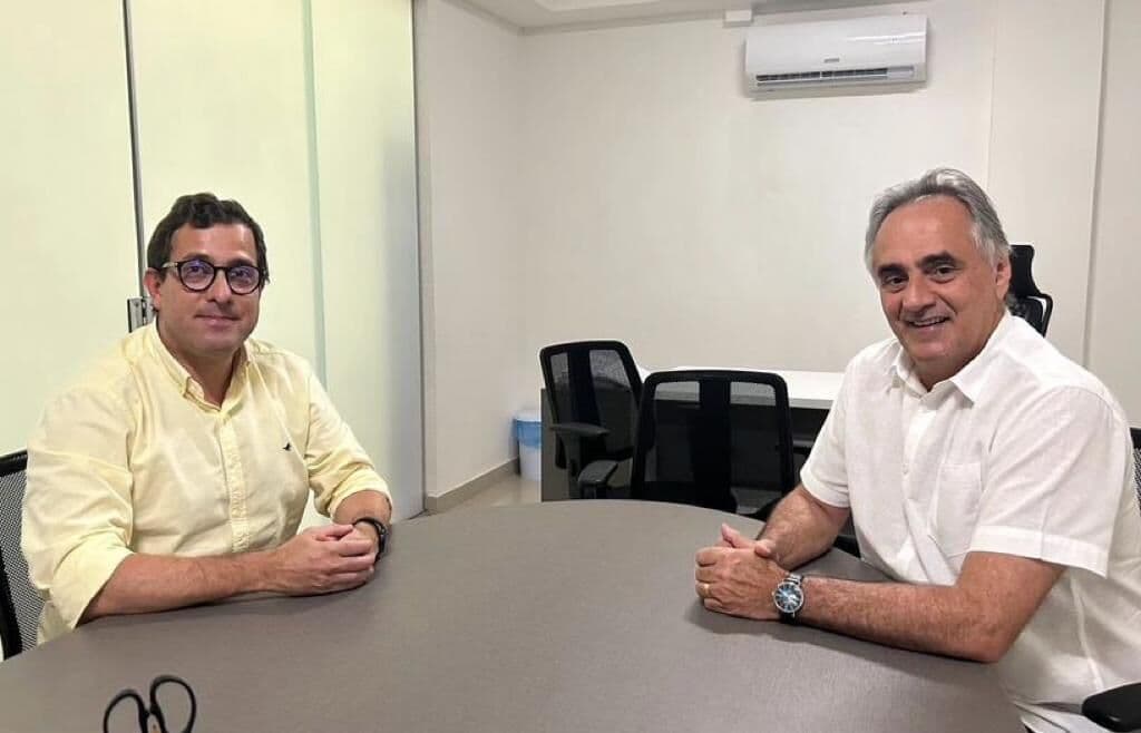 Gervásio Maia minimiza encontro com Luciano Cartaxo e classifica como natural conversa com deputado