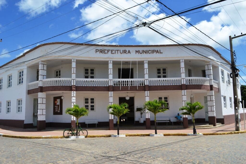 DECRETO: Monteiro tem toque de recolher às 23h e bares só podem funcionar até às 16h