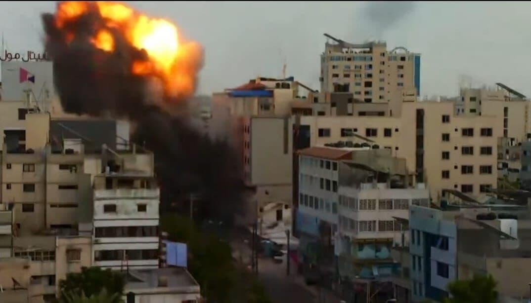 Governo do Estado faz levantamento e busca paraibanos que estejam no conflito de Israel; duas mulheres já estão em Portugal