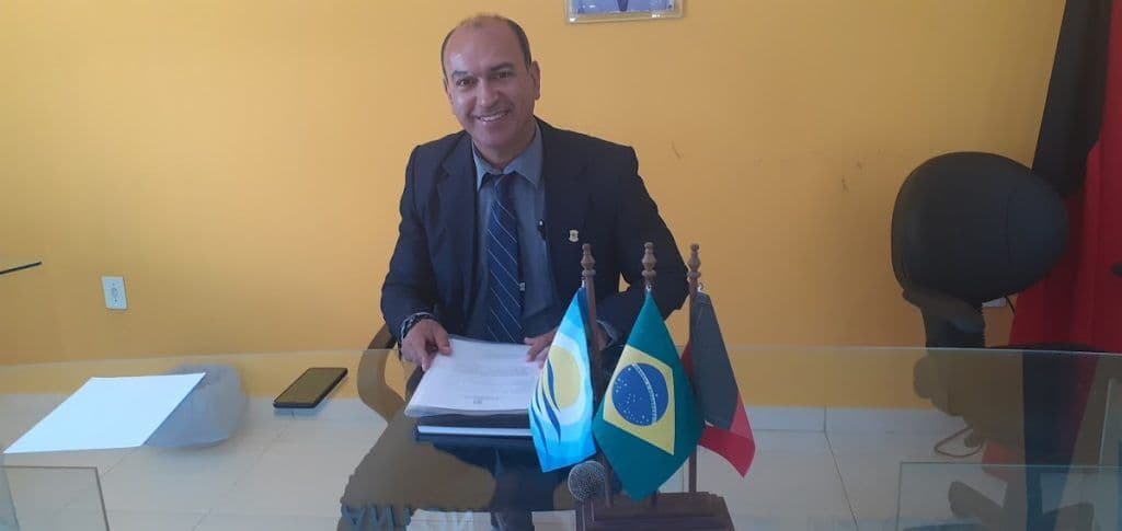 Decisão que destitui Mesa Diretora da Câmara de Lucena não deve mexer na presidência e vereadores seguem com cassação do prefeito