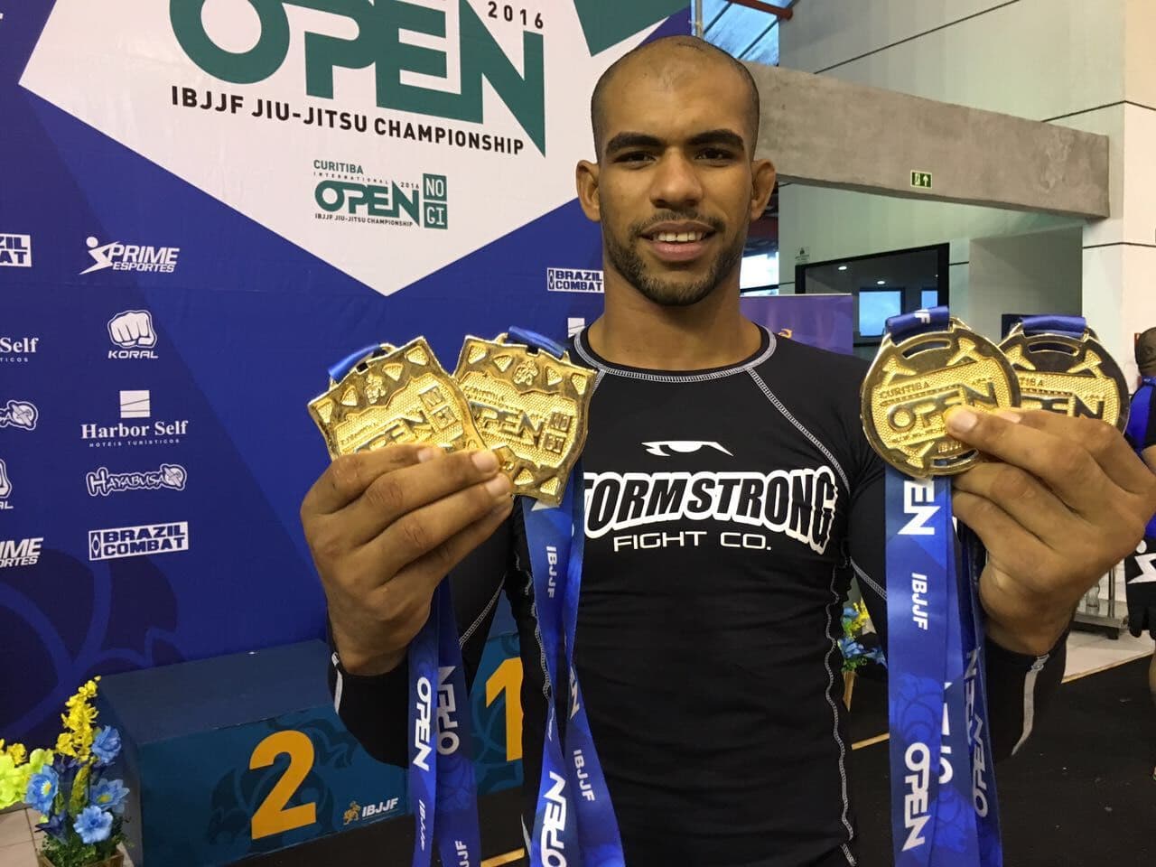 Curitiba Open: Erberth Santos e Talita Treta brilham com quatro ouros cada
