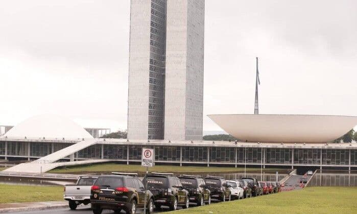 Polícia Federal: parabéns, mais uma vez