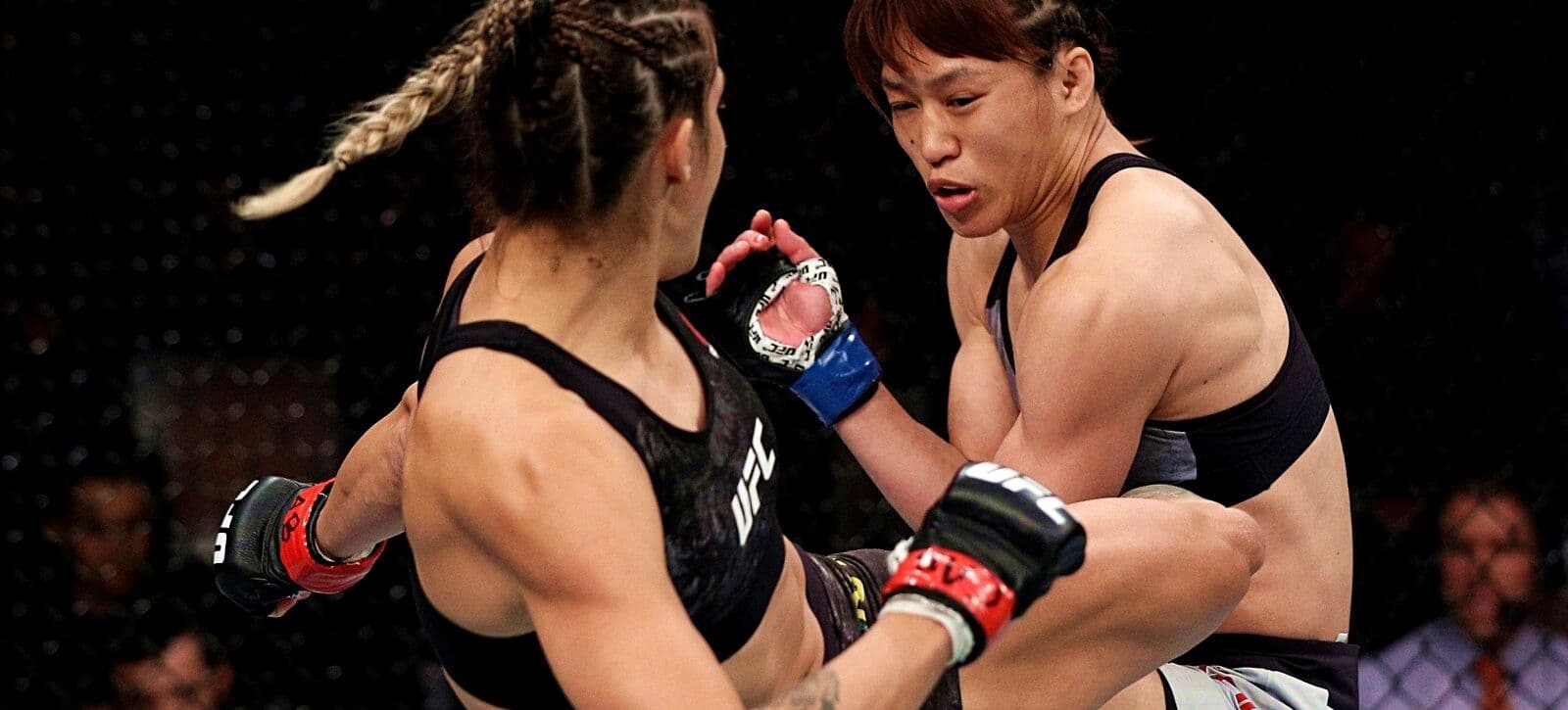 Poliana Botelho nocauteia japonesa em apenas 33 segundos de luta