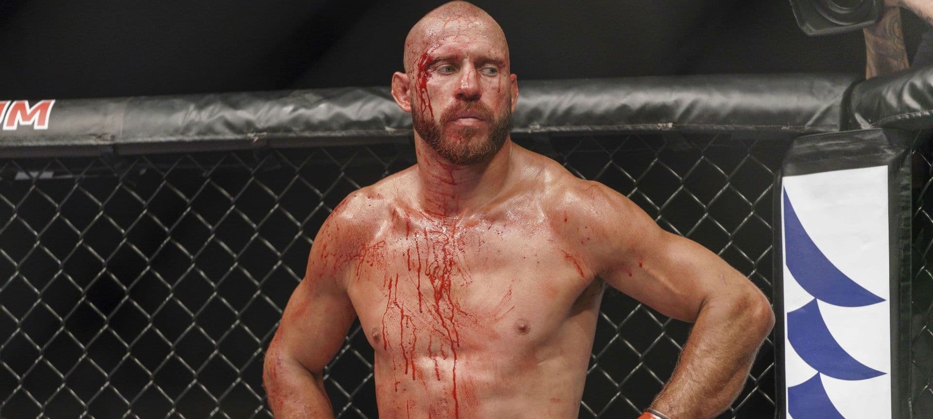 Cerrone pula pra quarto em ranking peso-leve do UFC e Dana projeta luta com Conor: ‘Faz sentido’