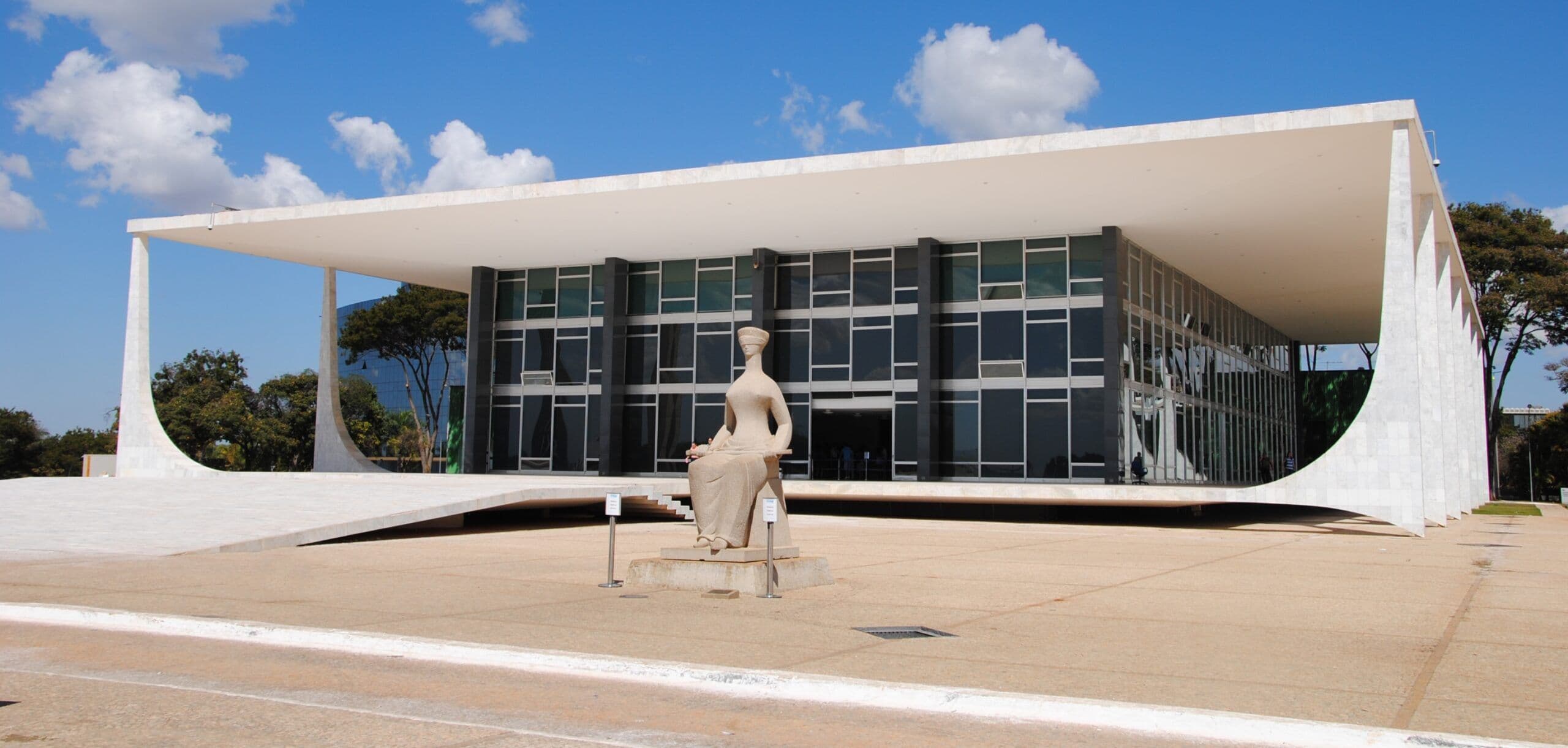Defesa de coronel da PM preso em atos golpistas pede liberdade ao STF